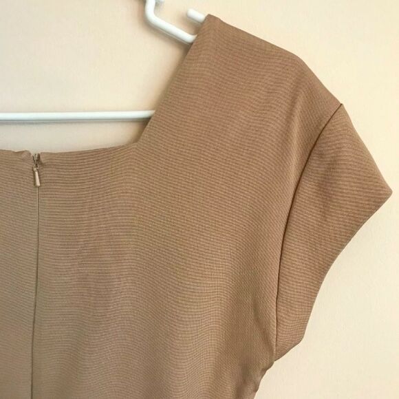 REISS “SHOLA” DRESS, CAMEL. SOLD OUT!! SIZE 4 WORN BY PRINCESS OF WALES - Picture 4 of 9